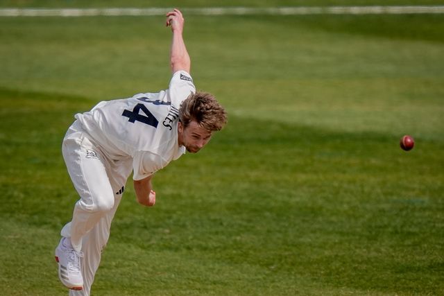 County Championship Division Two Derbyshire v Gloucestershire