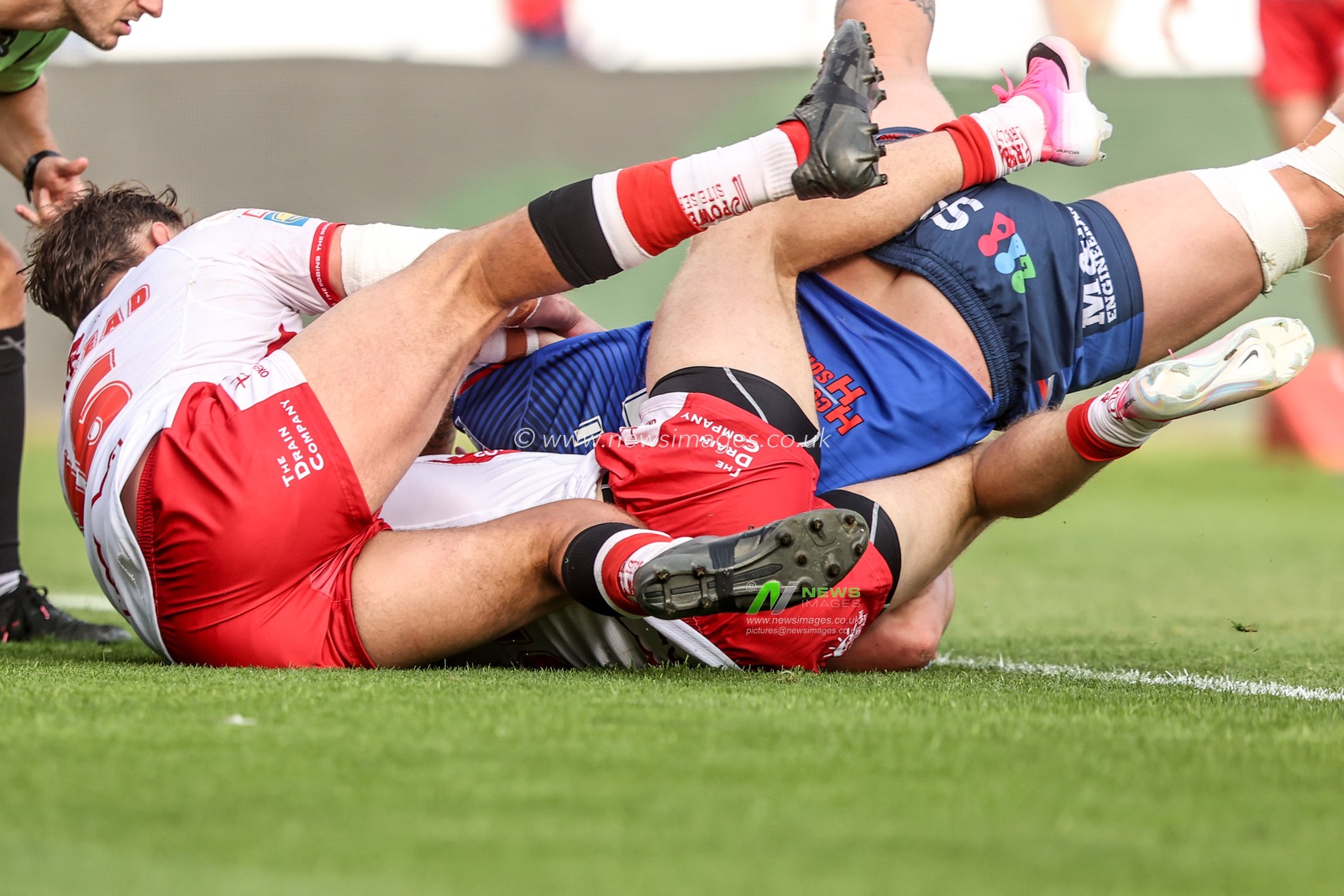 Caius Faatili of Wakefield Trinity goes over for a try during the Betfred Super League round 18 match Hull KR vs Wakefield Trinity at Sewell Group Craven Park, Hull, United Kingdom on 11 July 2026

(Photo by Alfie Cosgrove/News Images)