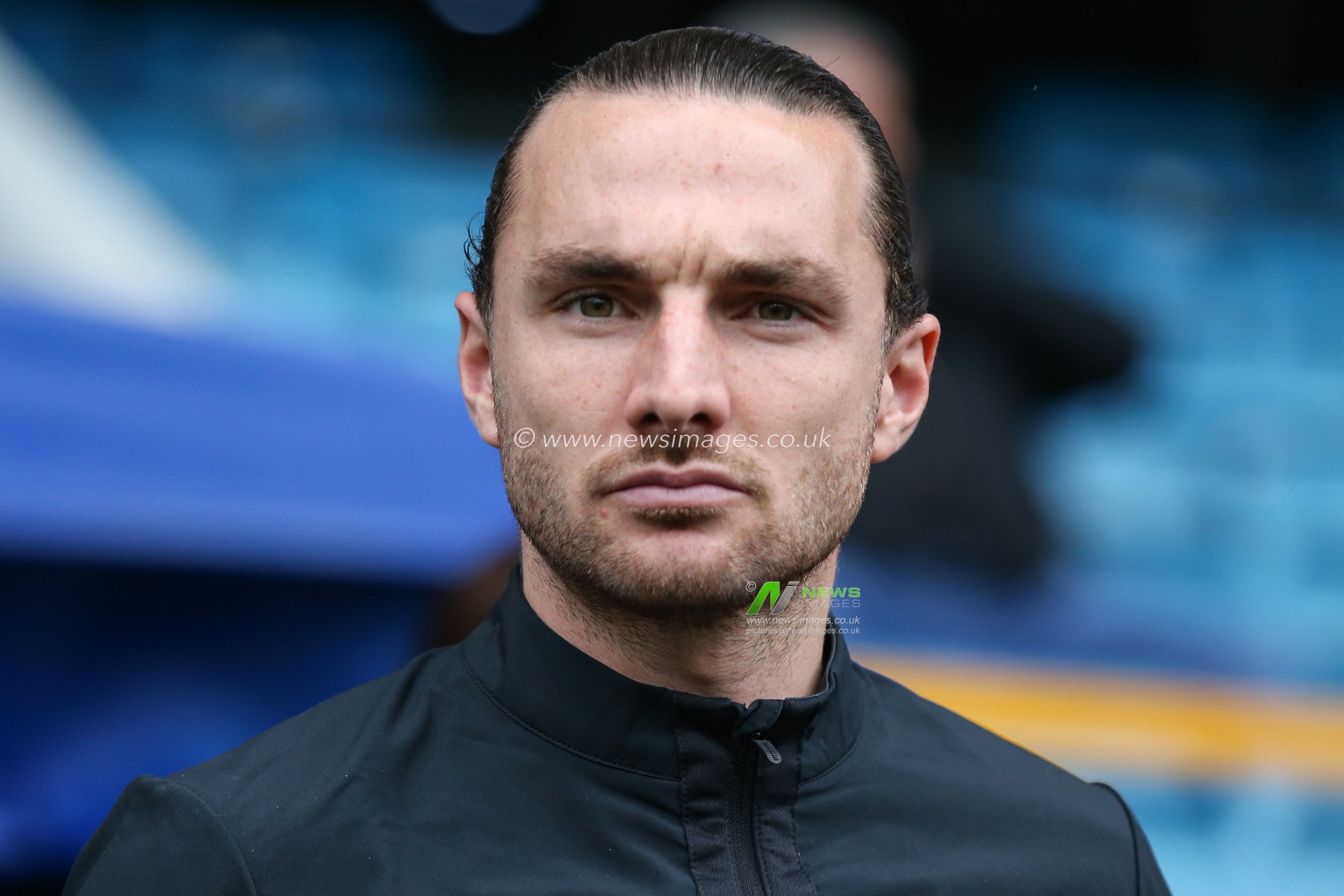 Lewis Coyle #2 of Hull City arrives at the stadium during the Sky Bet Championship match Millwall vs Hull City at The Den, London, United Kingdom, 5th November 2022

(Photo by Arron Gent/News Images)