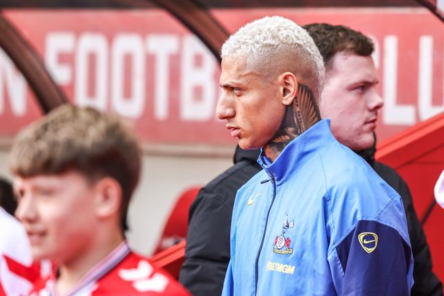 Richarlison of Tottenham Hotspur comes out for the game during the Premier League match Sunderland vs Tottenham Hotspur at Stadium Of Light, Sunderland, United Kingdom on 12 April 2026

(Photo by Alfie Cosgrove/News Images)