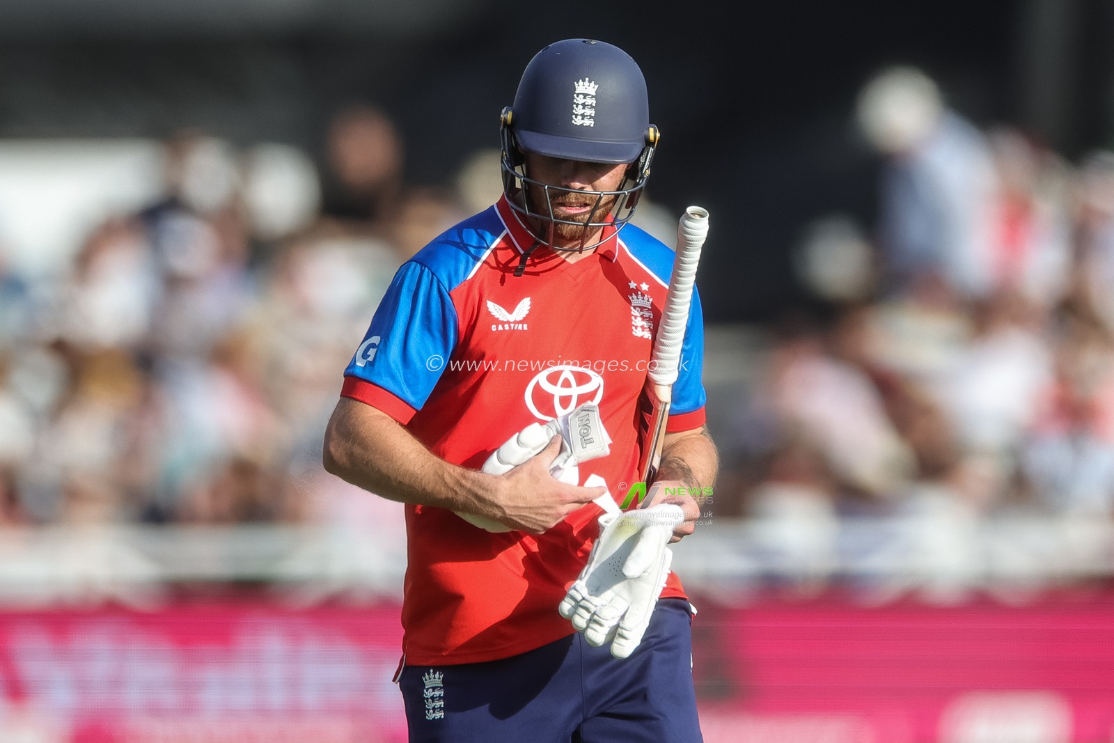 Phil Salt of England leaves the field of play after being dismissed during the Third Vitality T20 International match England vs India at Trent Bridge, Nottingham, United Kingdom on 07 July 2026

(Photo by Mark Cosgrove/News Images)