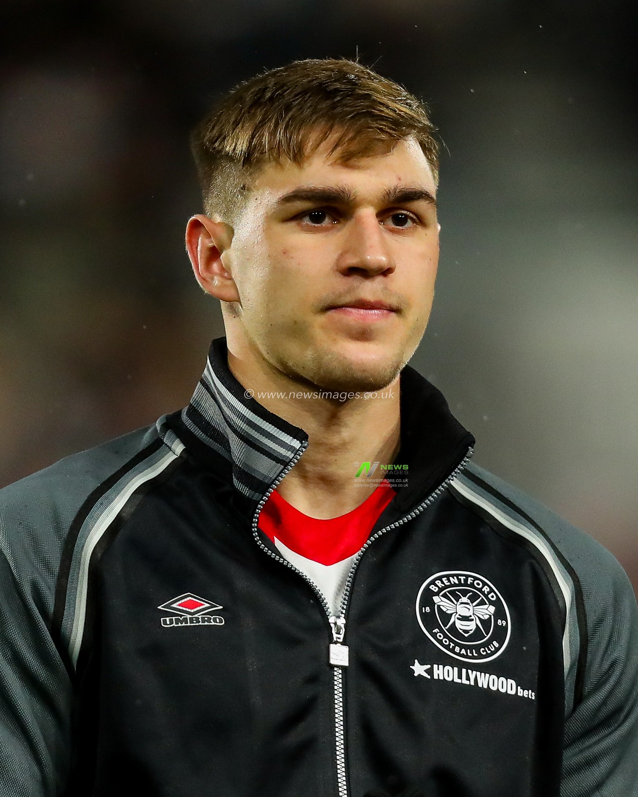 Yehor Yarmoliuk of Brentford lines up prior to the Premier League match Brentford vs Arsenal at The Gtech Community Stadium, London, United Kingdom, 1st January 2025

(Photo by Izzy Poles/News Images)