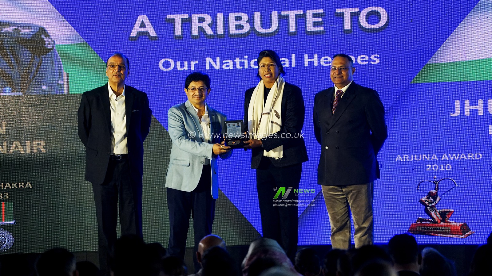 Snehasish Ganguly, President of CAB,felicities to India Women Cricketer Jhulan Goswami during the Cricket Association of Bengal (CAB) announcement and honoured with a stand first Indian woman Cricketer Name first Indian woman at the iconic Eden Gardens cricket stadium in Kolkata, India, on December 17,2024.Pictures by Debajyoti Chakraborty.               (Photo: Debajyoti Chakraborty/News Images)