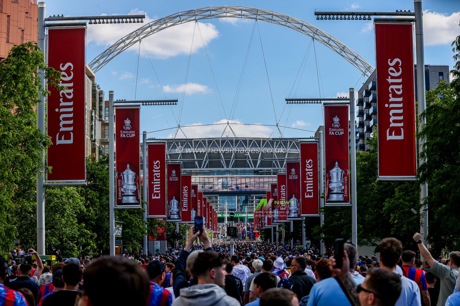 Fans arrive at Wembley Stadium prior to the Emirates FA Cup Final match Crystal Palace vs Manchester City at Wembley Stadium, London, United Kingdom, 17th May 2025

(Photo by Alfie Cosgrove/News Images)