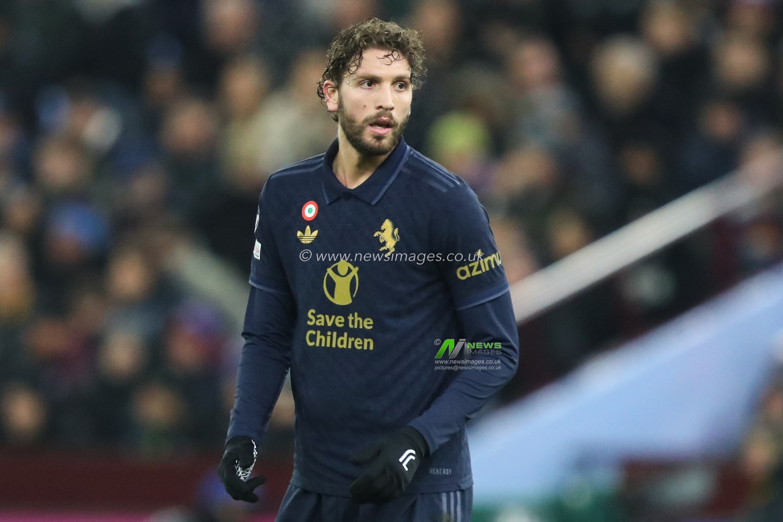 Manuel Locatelli of Juventus during the UEFA Champions League,League Phase MD5 match Aston Villa vs Juventus at Villa Park, Birmingham, United Kingdom, 27th November 2024

(Photo by Gareth Evans/News Images)