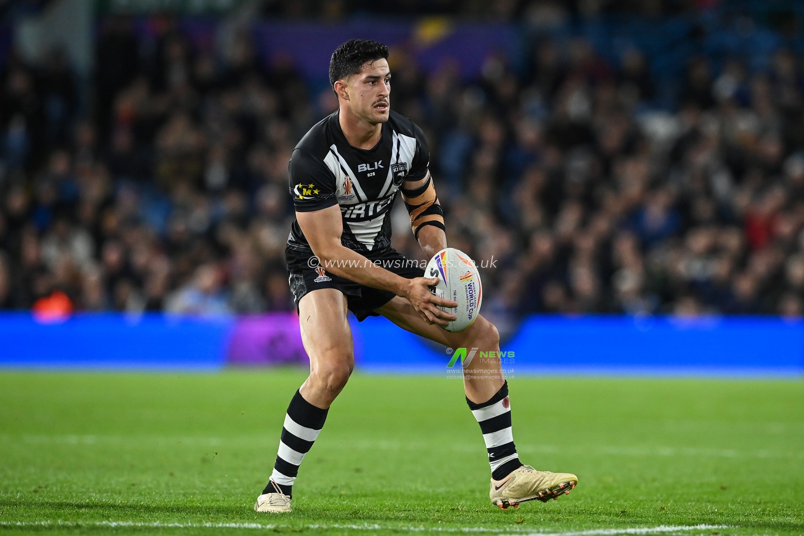 Dylan Brown of New Zealand in action during the Rugby League World Cup 2021 Semi Final match Australia vs New Zealand at Elland Road, Leeds, United Kingdom, 11th November 2022

(Photo by Craig Thomas/News Images)