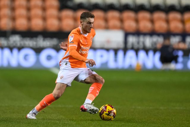 Elliot Embleton of Blackpool makes a break with the ball  during the Vertu Trophy match Blackpool vs Aston Villa U21 at Bloomfield Road, Blackpool, United Kingdom, 17th December 2024

(Photo by Craig Thomas/News Images)