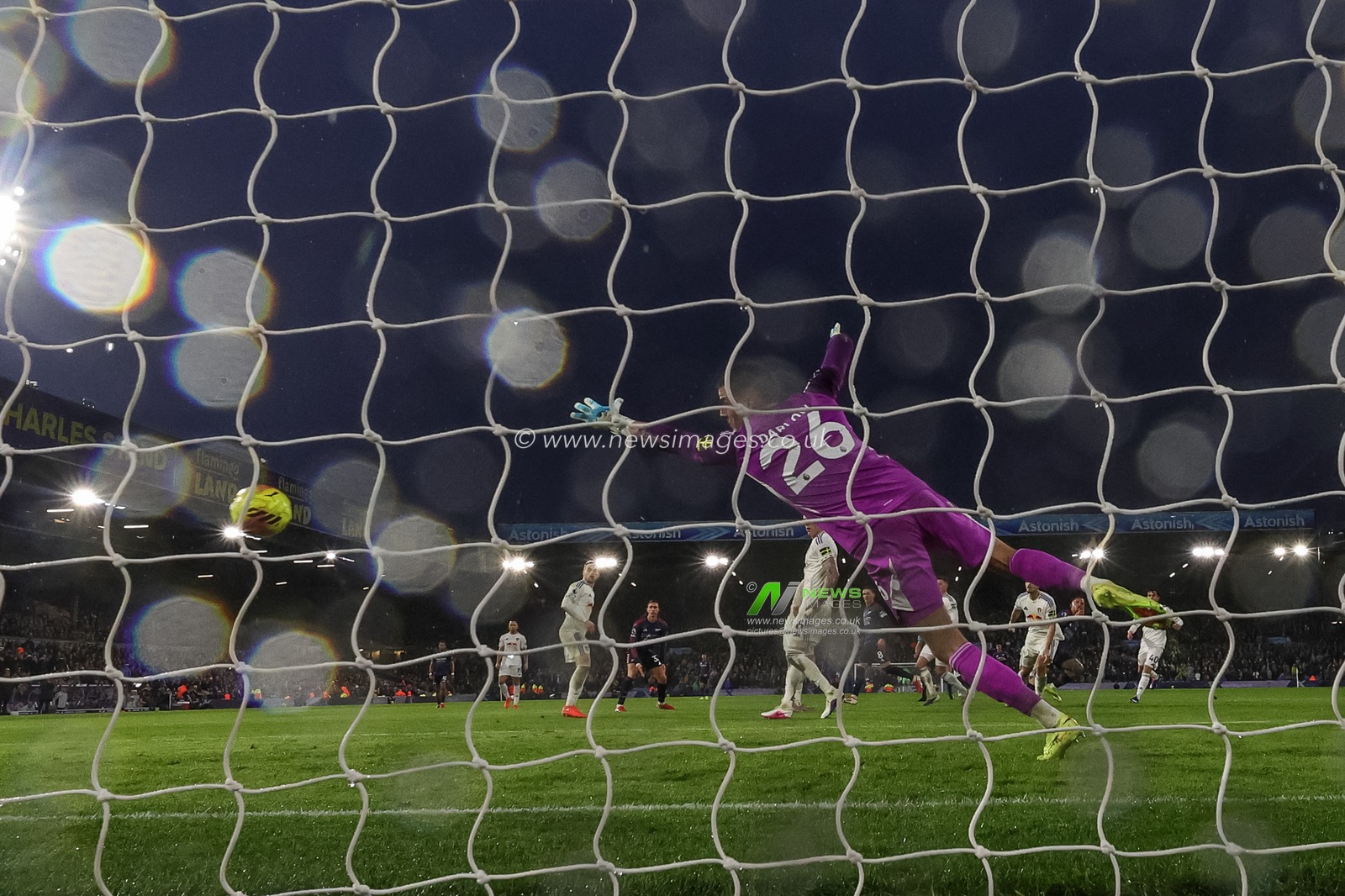 Gabriel Jesus of Arsenal scores to make it 0-4 during the Premier League match Leeds United vs Arsenal at Elland Road, Leeds, United Kingdom, 31st January 2026

(Photo by Mark Cosgrove/News Images)