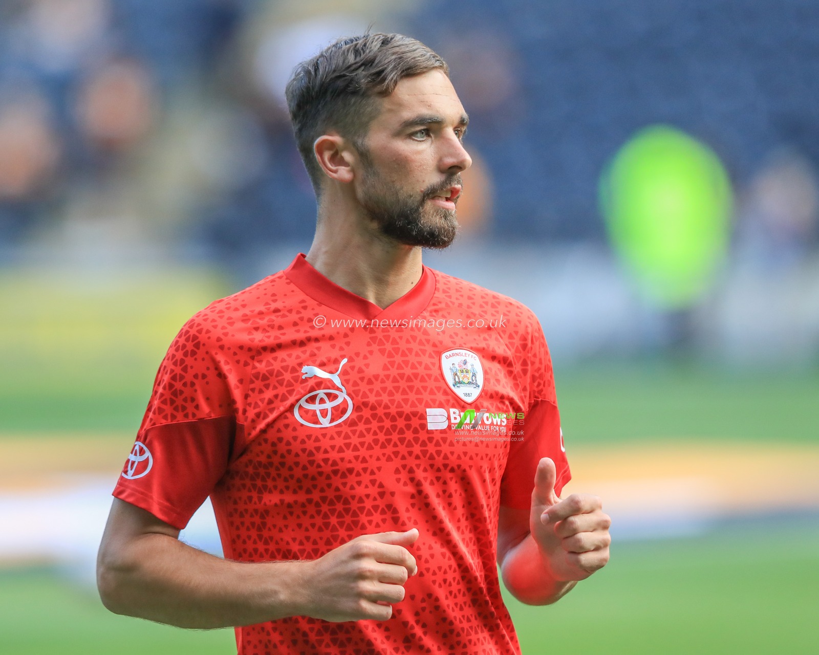 Adam Phillips #30 of Barnsley in the pregame warmup session during the Pre-season friendly match Hull City vs Barnsley at MKM Stadium, Hull, United Kingdom, 18th July 2023

(Photo by Alfie Cosgrove/News Images)