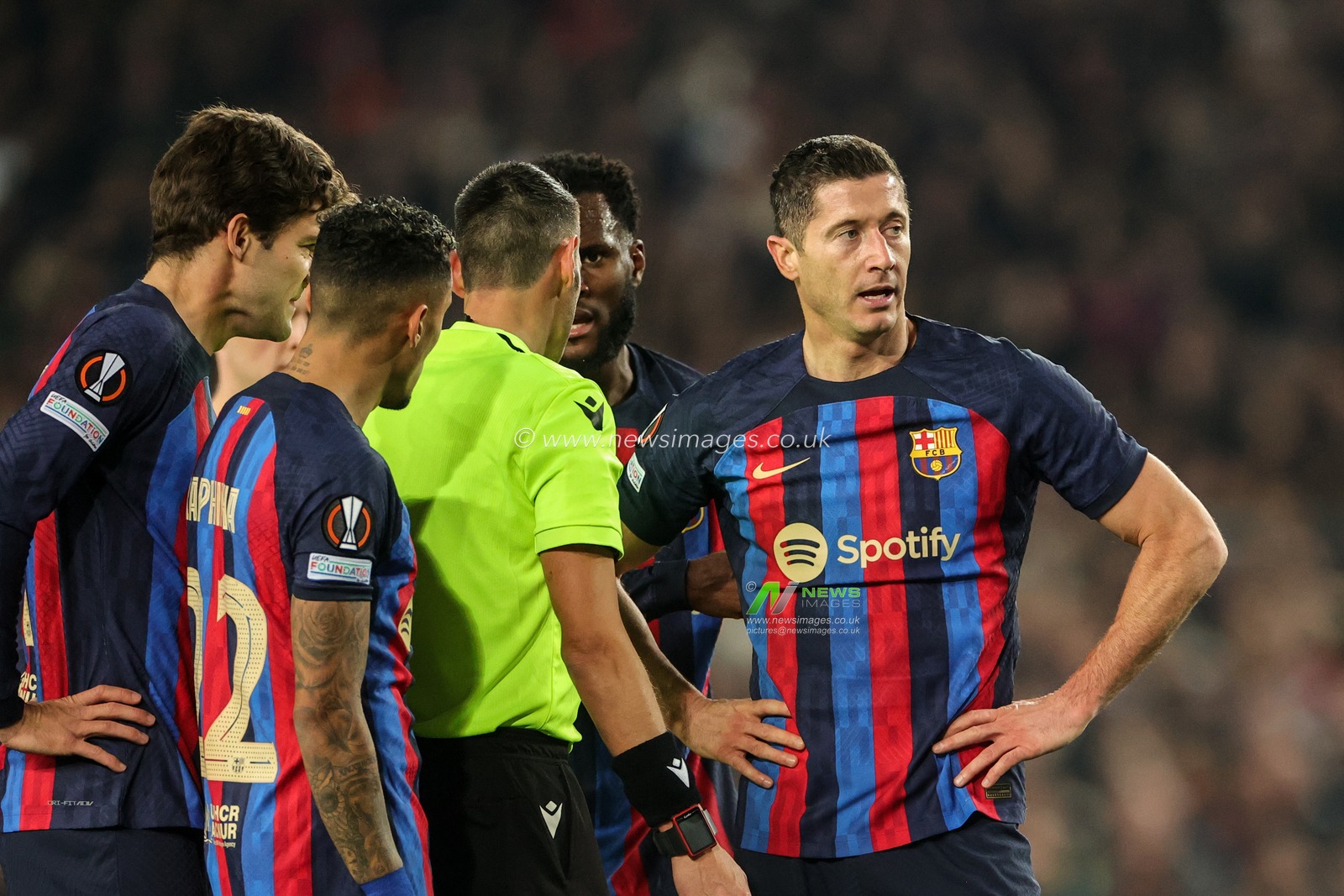 Robert Lewandowski #9 of Barcelona wins a free kick during the UEFA Europa League Knockout Round Play-Offs Barcelona vs Manchester United at Spotify Camp Nou, Barcelona, Spain, 16th February 2023

(Photo by Mark Cosgrove/News Images)