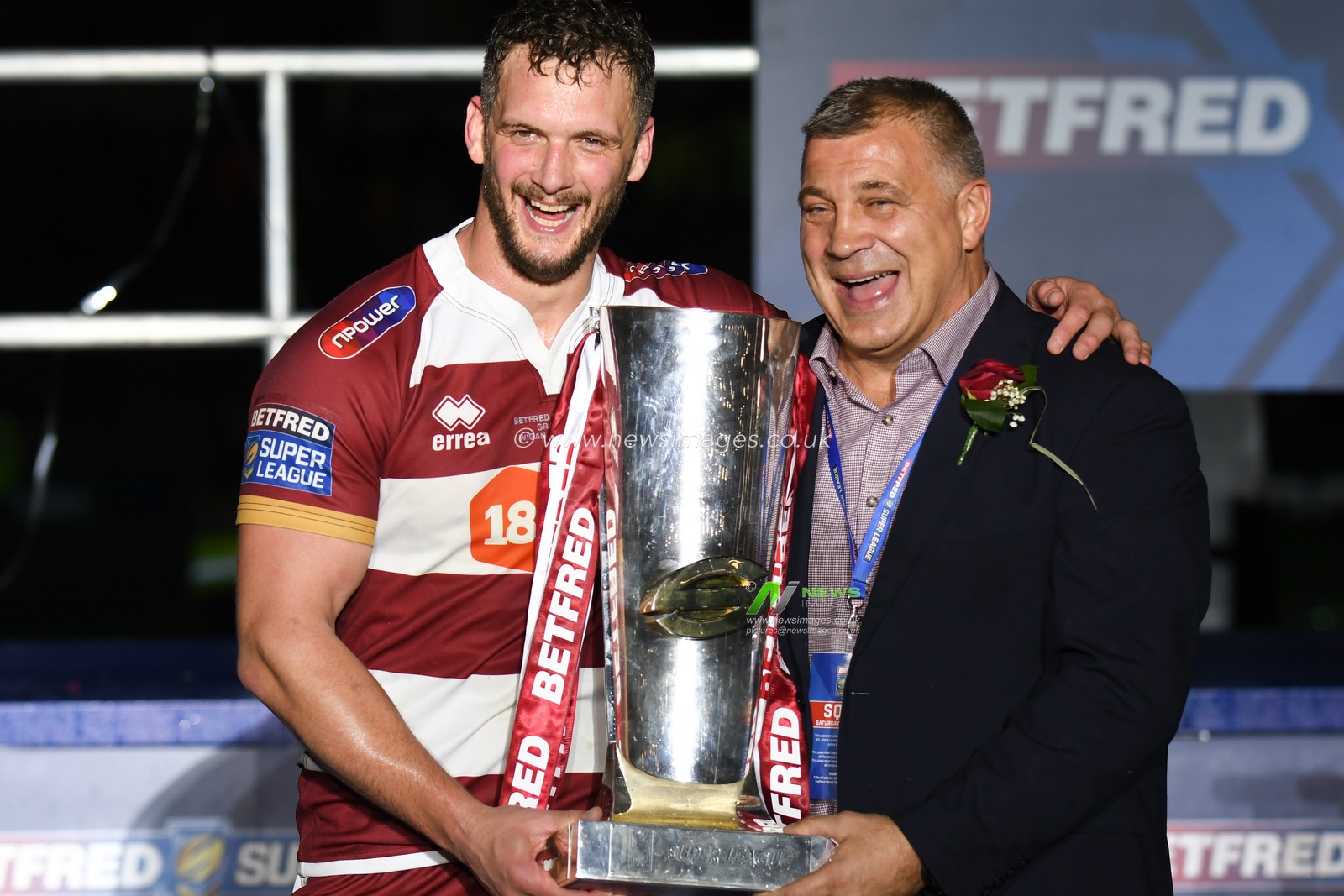 13th October 2018 , Old Trafford,  Manchester, England;  Betfred Super League Grand Final, Wigan Warriors v Warrington Wolves; Wigan captain (L) Sean O'Loughlin and Shaun Wayne head coach (R)


Credit: Richard Long/News Images