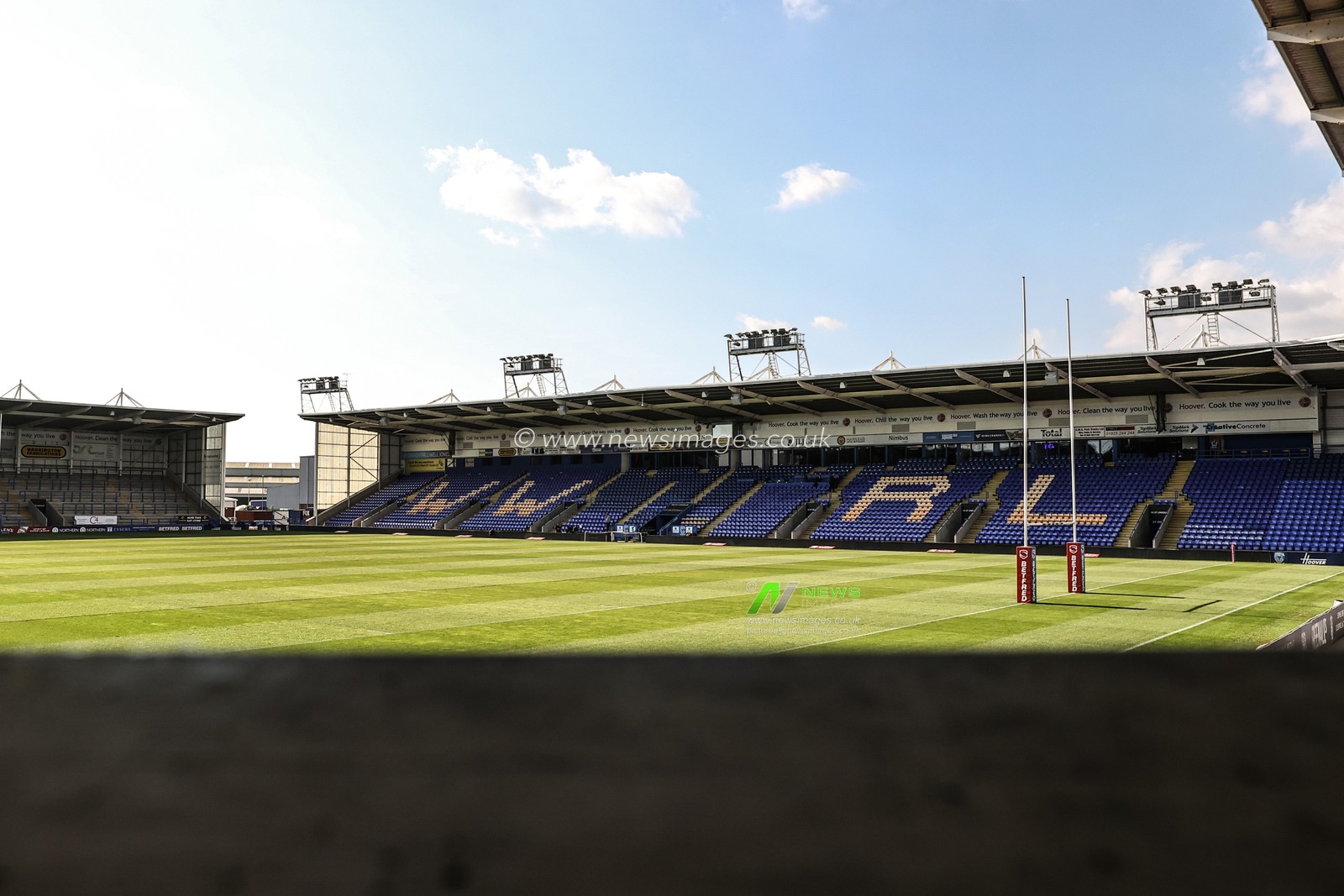 A general view of Halliwell Jones Stadium ahead of the Betfred Super League Round 9 match Warrington Wolves vs St Helens at Halliwell Jones Stadium, Warrington, United Kingdom, 24th April 2025

(Photo by Alfie Cosgrove/News Images)