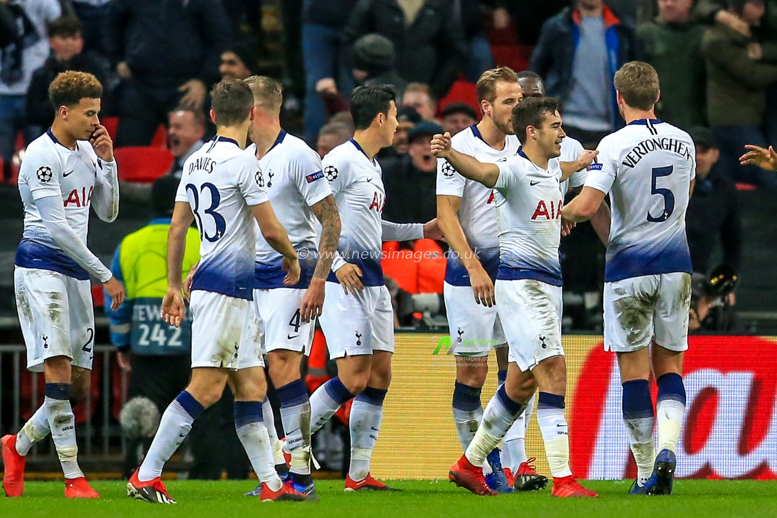 28th November 2018, Wembley Stadium, London, England; UEFA Champions League, Tottenham v Inter Milan ; Tottenham celebrate opening the scoring via Christian Eriksen (23) to make it 1-0.


Credit: Georgie Kerr/News Images