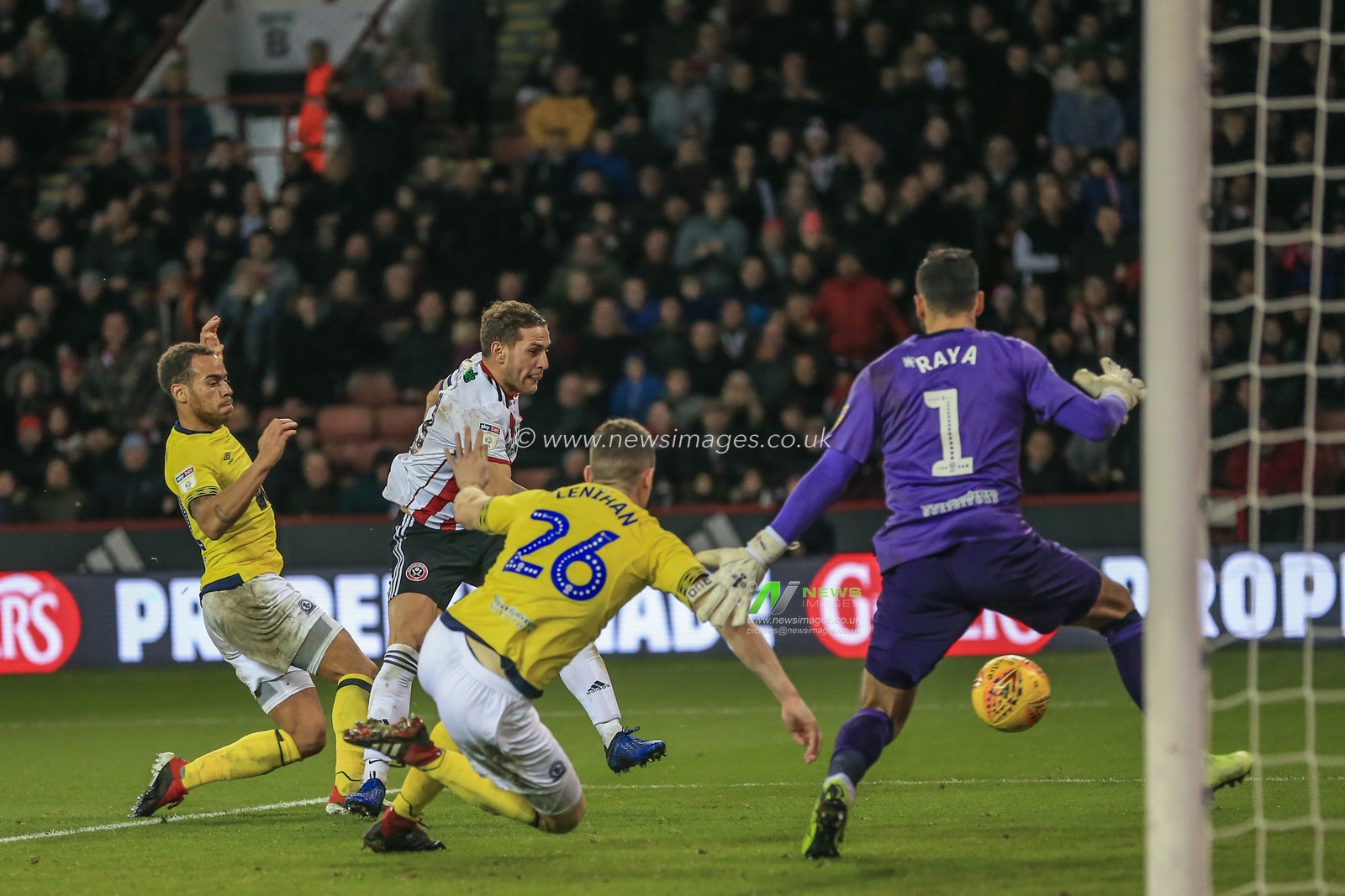 29th December 2018, Bramall Lane, Sheffield, England; Sky Bet Championship, Sheffield United vs Blackburn ; 
 Billy Sharp (10) of Sheffield United scores to make it 1-0

Credit: Mark Cosgrove/News Images

English Football League images are subject to DataCo Licence