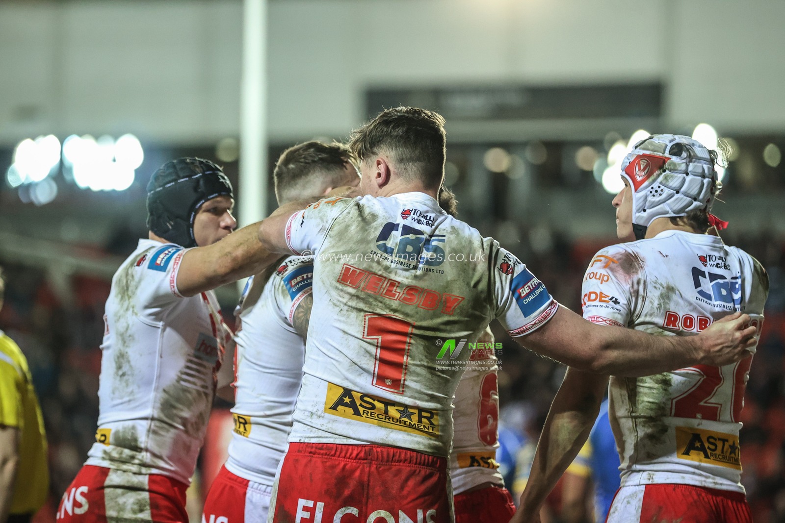 Tristan Sailor of St. Helens celebrates his try during the Betfred Challenge Cup match St Helens vs Leeds Rhinos at Totally Wicked Stadium, St Helens, United Kingdom, 14th March 2025

(Photo by Alfie Cosgrove/News Images)