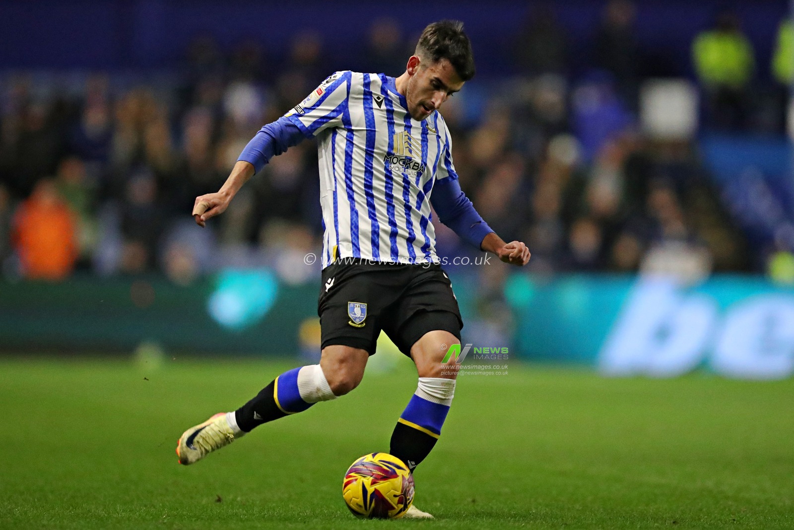Pol ValentÃ­n of Sheffield Wednesday during the Sky Bet Championship match Sheffield Wednesday vs Blackburn Rovers at Hillsborough, Sheffield, United Kingdom, 10th December 2024

(Photo by Sam Eaden/News Images)
