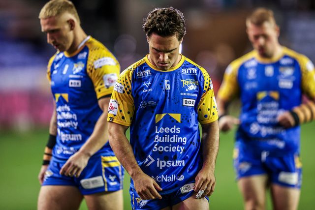 Brodie Croft of Leeds Rhinos in the pre-game warm up during the Betfred Super League round 27 match Wigan Warriors vs Leeds Rhinos at The Brick Community Stadium, Wigan, United Kingdom, 19th September 2025

(Photo by Alfie Cosgrove/News Images)