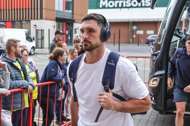 Samuel Stone of Warrington Wolves arrives during the Betfred Super League Round 20 Leigh Leopards vs Warrington Wolves at Leigh Sports Village, Leigh, United Kingdom, 1st August 2025

(Photo by Mark Cosgrove/News Images)