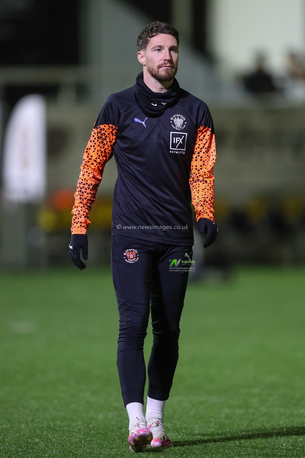 James Husband #3 of Blackpool during the pre-game warm up ahead of the Emirates FA Cup match Bromley FC vs Blackpool at Bromley Football Club, Hayes Lane, United Kingdom, 4th November 2023

(Photo by Gareth Evans/News Images)