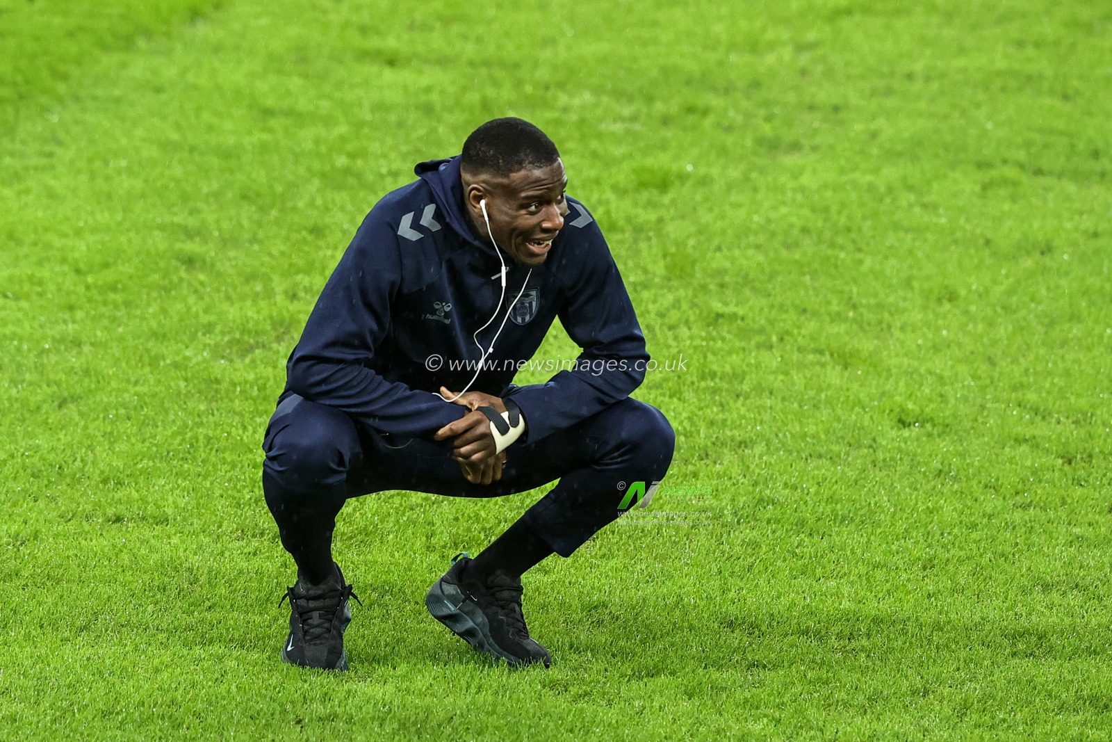 Nordi Mukiele of Sunderland arrives during the Premier League match Sunderland vs Liverpool at Stadium Of Light, Sunderland, United Kingdom on 11 February 2026

(Photo by Alfie Cosgrove/News Images)