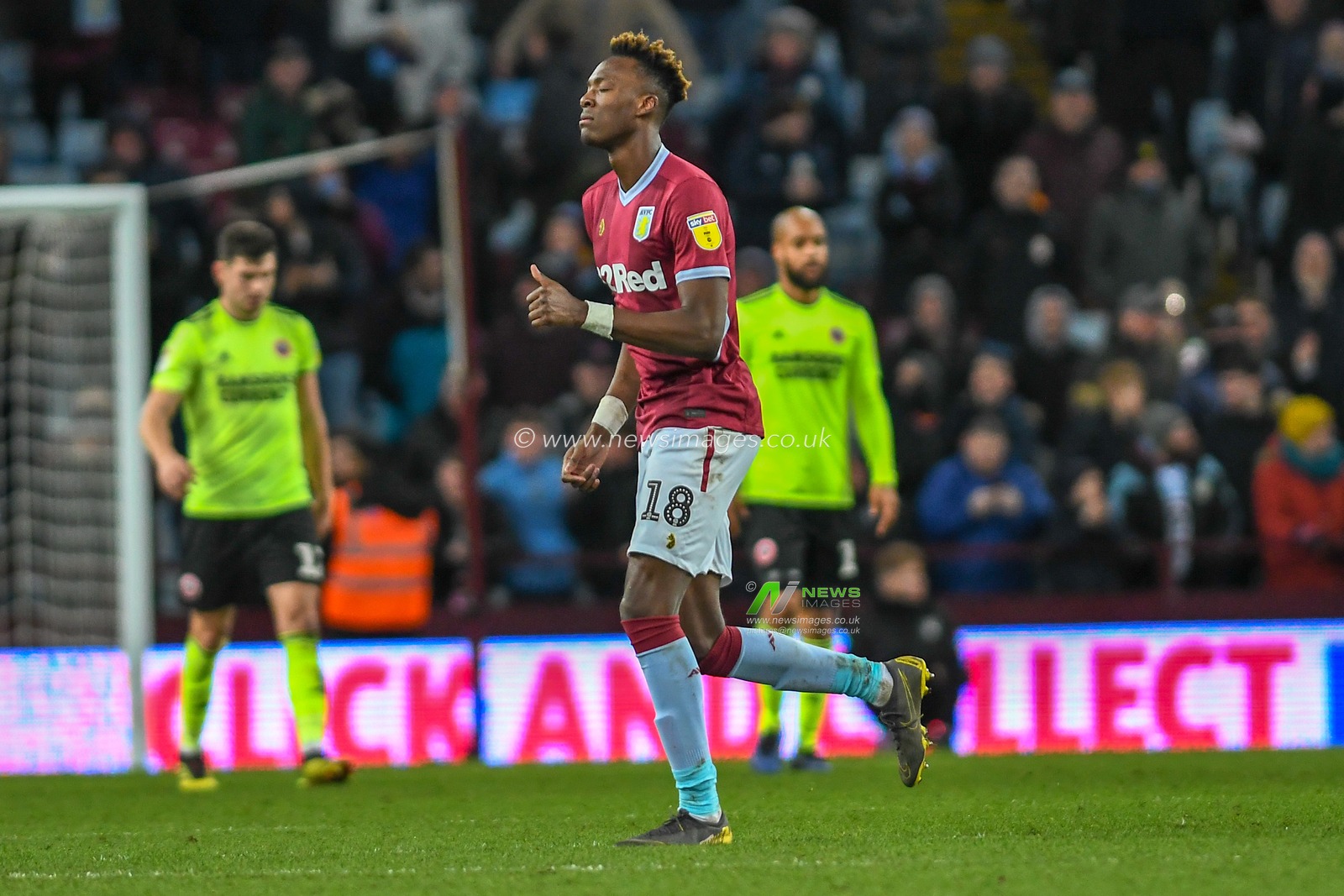 8th February 2019, Villa Park, Birmingham, England ; Sky Bet Championship, Aston Villa v Sheffield United : Tammy Abraham (18) of Aston Villa scores to make it 2-3 to Sheffield Utd

Credit: Gareth Dalley/News Images

English Football League images are subject to DataCo Licence