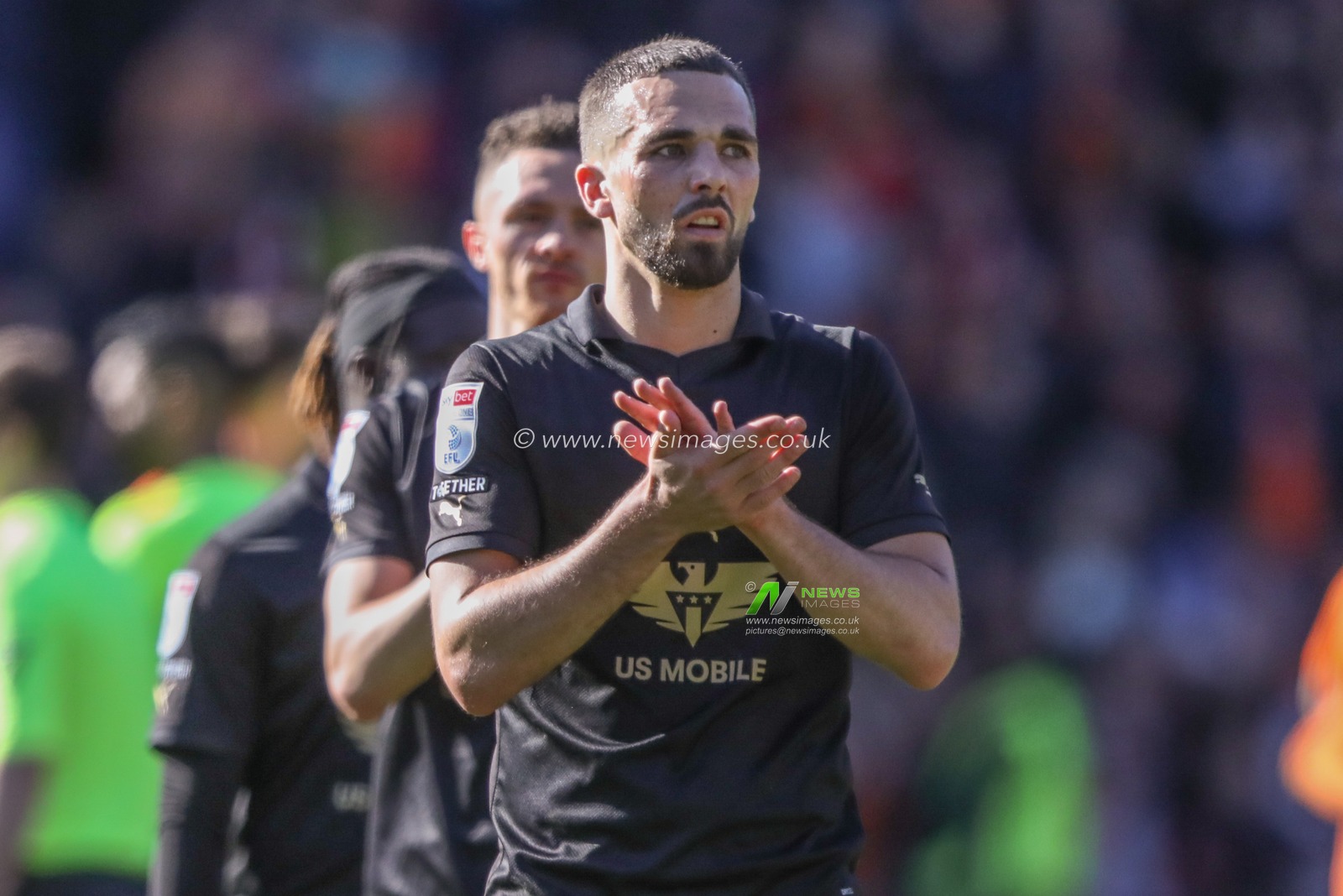 Adam Phillips of Barnsley applauds the fans after the game during the Sky Bet League 1 match Blackpool vs Barnsley at Bloomfield Road, Blackpool, United Kingdom, 20th April 2024

(Photo by Alfie Cosgrove/News Images)