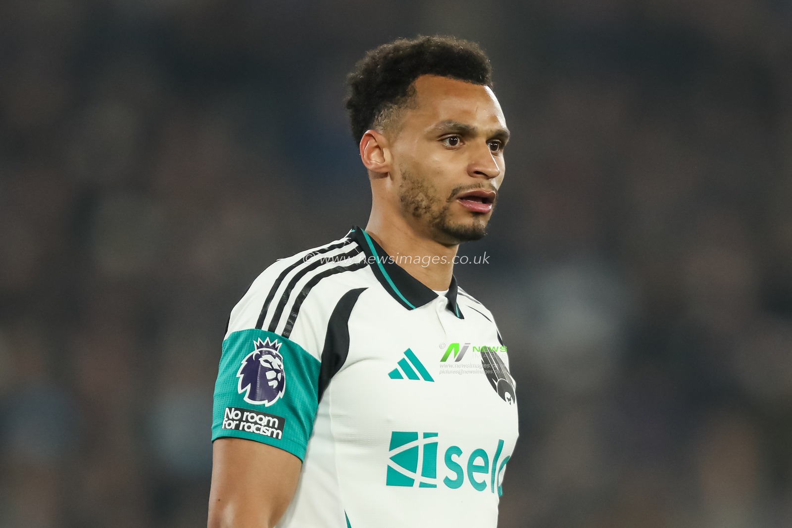 Jacob Murphy of Newcastle United during the Premier League match West Ham United vs Newcastle United at London Stadium, London, United Kingdom, 10th March 2025

(Photo by Izzy Poles/News Images)