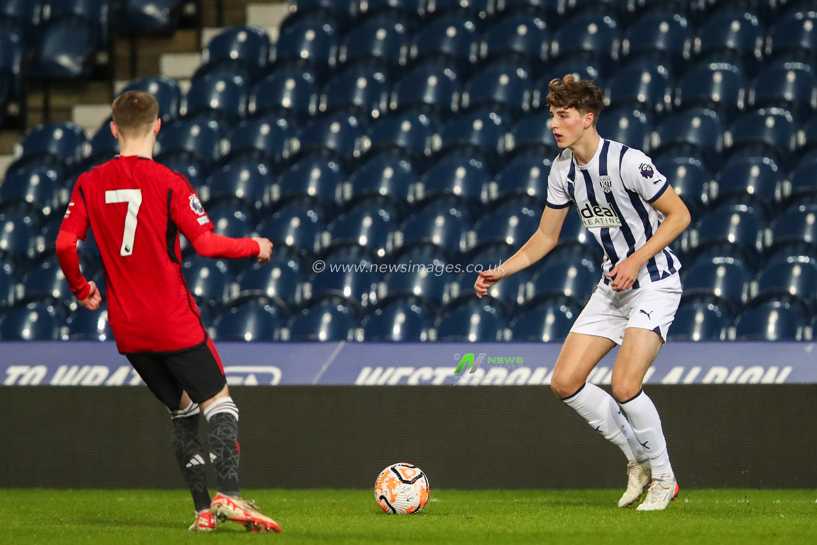 Josh Shaw of West Bromwich Albion in action during the Premier League 2 U23 match West Bromwich Albion vs Manchester United at The Hawthorns, West Bromwich, United Kingdom, 18th March 2024

(Photo by Gareth Evans/News Images)