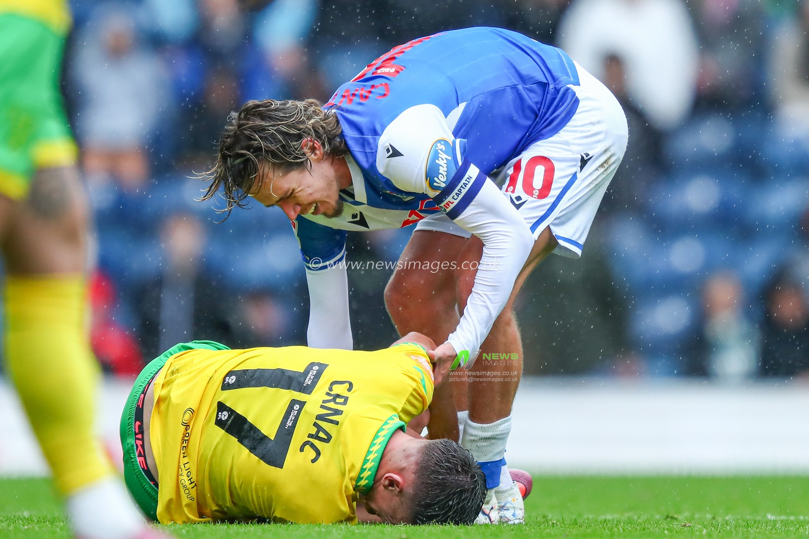 Todd Cantwell of Blackburn Rovers laughs at Ante Crnac of Norwich City during the Sky Bet Championship match Blackburn Rovers vs Norwich City at Ewood Park, Blackburn, United Kingdom, 30th August 2025

(Photo by Jorge Horsted/News Images)