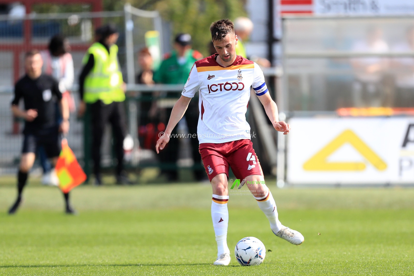 Paudie O'Connor #4 of Bradford City in action.