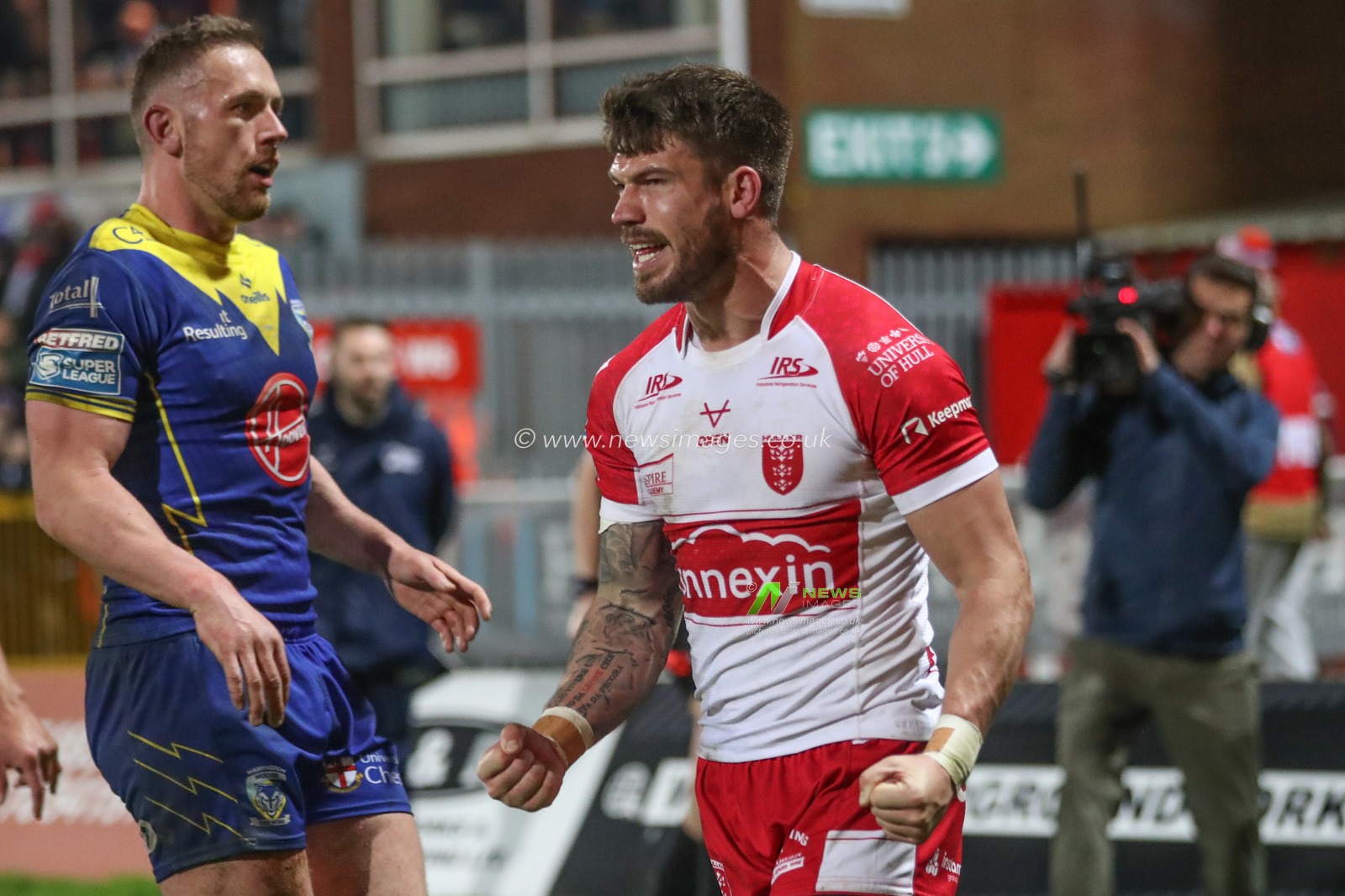 Oliver Gildart of Hull KR celebrates his try during the Betfred Super League Round 4 match Hull KR vs Warrington Wolves at Sewell Group Craven Park, Kingston upon Hull, United Kingdom, 7th March 2024

(Photo by Alfie Cosgrove/News Images)