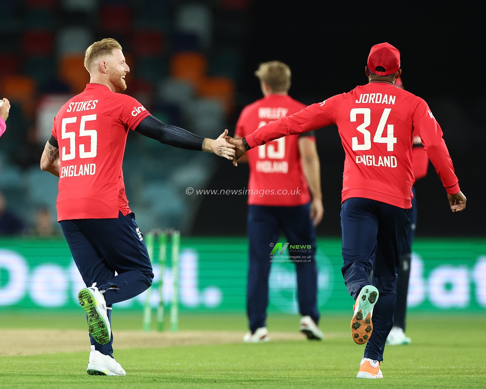 Ben Stokes of England takes a catch, dismissing Aaron Finch (c) of Australia  during the Dettol T20I Series 2 of 3 match Australia vs England at Manuka Oval, Canberra, Australia, 12th October 2022

(Photo by Patrick Hoelscher/News Images)