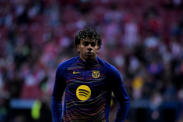 Lamine Yamal of FC Barcelona during the warm up of the UEFA Champions League Quarter Finals match Atletico Madrid vs Barcelona at Riyadh Air Metropolitano, Madrid, Spain on 14 April 2026

(Photo by Samuel Carreno/News Images)