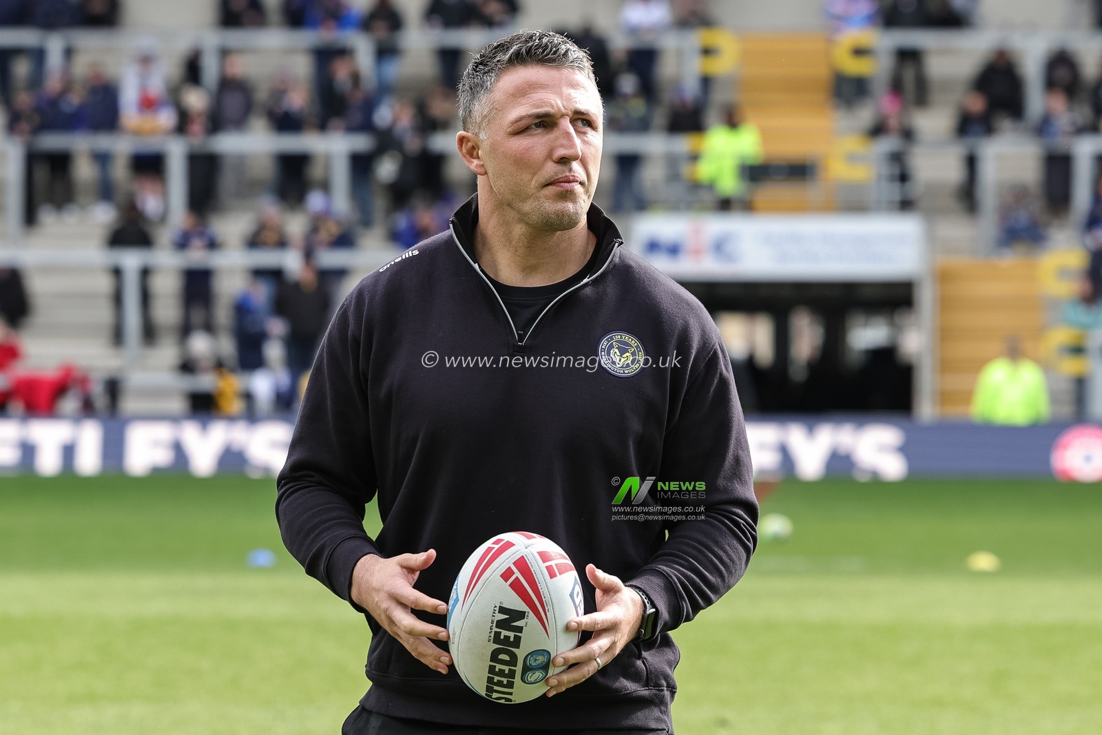 Sam Burgess head coach of Warrington Wolves arrives during the Betfred Super League round 6 match Leeds Rhinos vs Warrington Wolves at AMT Headingley Stadium, Leeds, United Kingdom on 29 March 2026

(Photo by Mark Cosgrove/News Images)