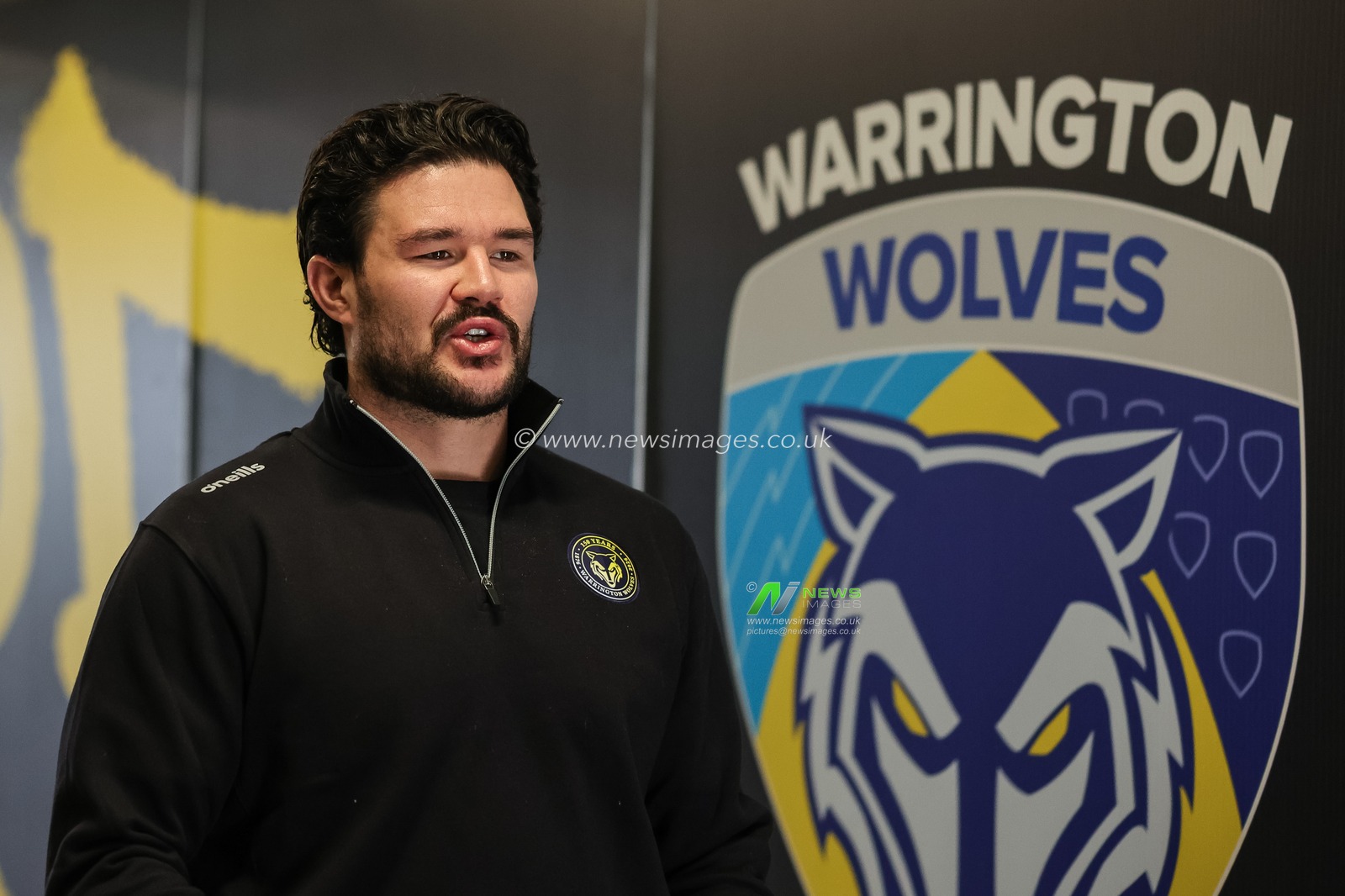 James Bentley of Warrington Wolves arrives during the Betfred Challenge Cup round 4 match Goole Vikings vs Warrington Wolves at The Halliwell Jones Stadium, Warrington, United Kingdom on 14 March 2026

(Photo by Mark Cosgrove/News Images)