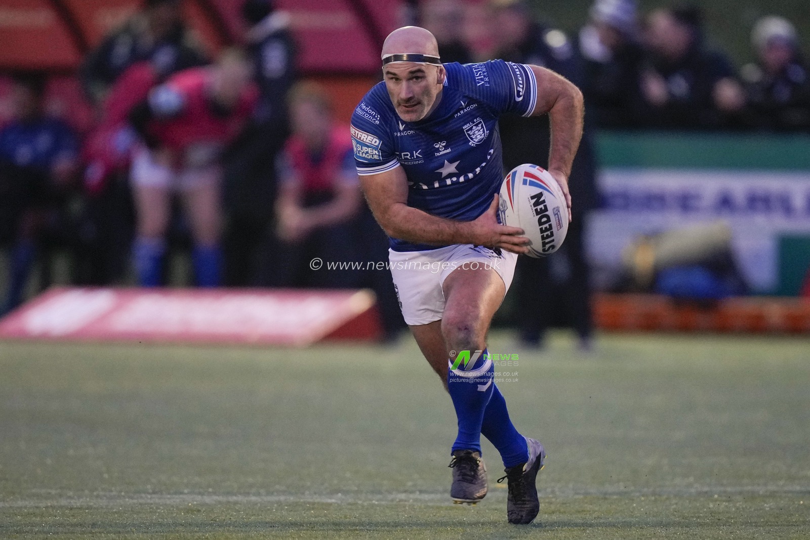 Danny Houghton #9 of Hull FC  =during the Rugby League Pre Season match Sheffield Eagles vs Hull FC at Sheffield Olympic Legacy Park, Sheffield, United Kingdom, 22nd January 2023

(Photo by Steve Flynn/News Images)