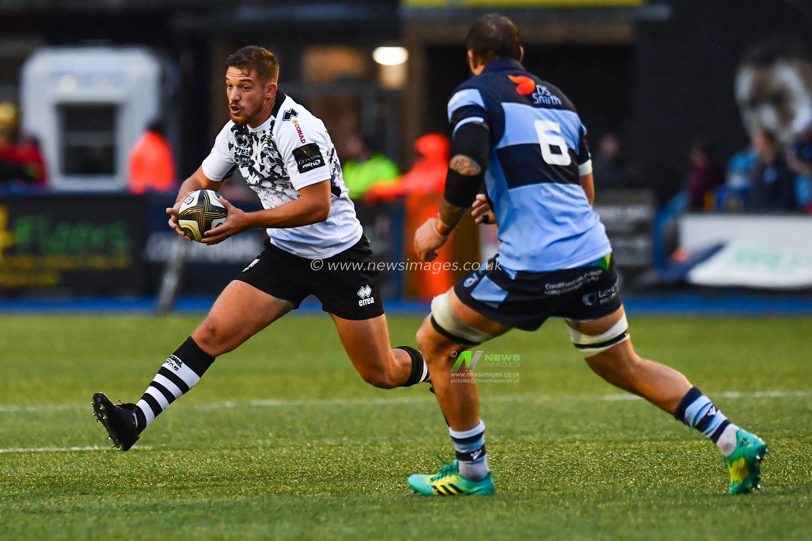 4th November , Cardiff Arms Park , Cardiff, Wales ; Guinness pro 14's Cardiff Blues v Zebre ; Maicol Azzolini of Zebre in action


Credit:  Craig Thomas/News Images
