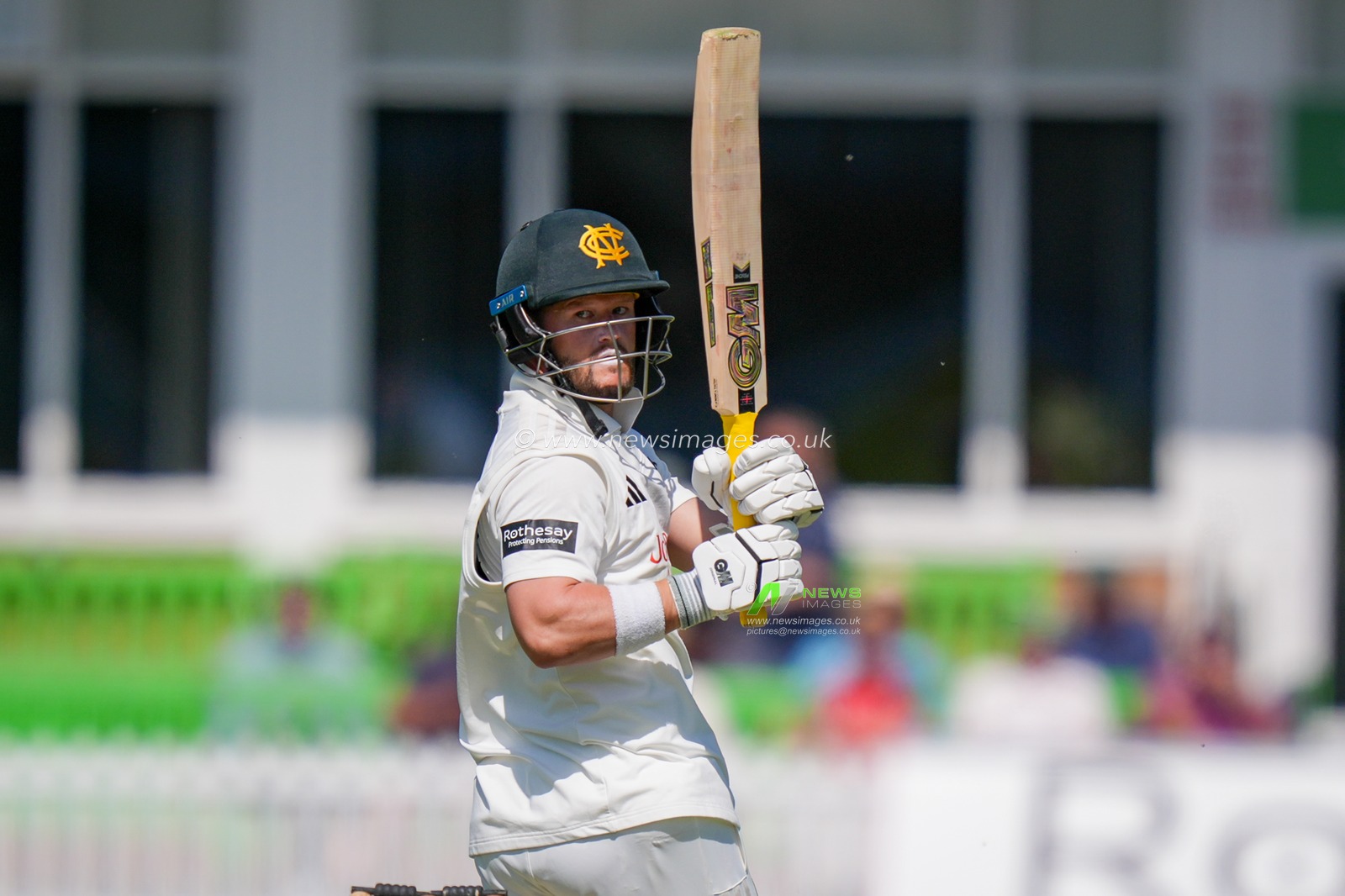 Ben Duckett attempts a pull shot during Leicestershire County Cricket Club vs Nottinghamshire County Cricket Club in Country Cricket Division One Day 1 at Grace Road, Leicester, United Kingdom on 01 May 2026

(Photo by Maynard Manyowa/News Images)