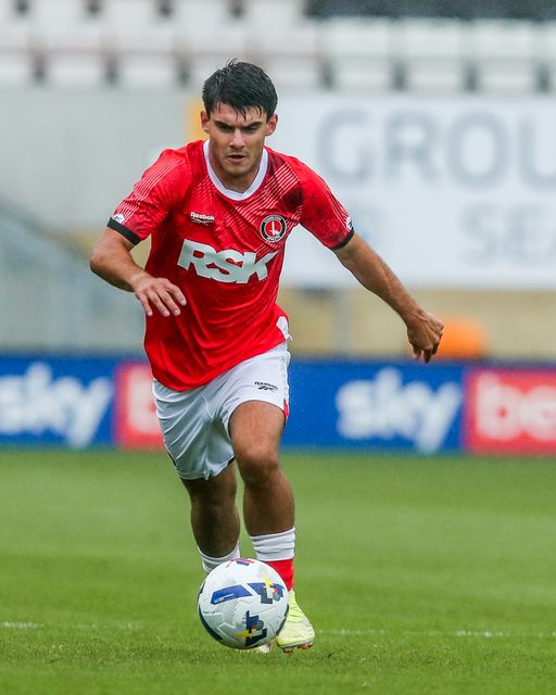 Rob Apter of Charlton Athletic runs with the ball during the Pre-season friendly match Cambridge United vs Charlton Athletic at Abbey Stadium, Cambridge, United Kingdom, 26th July 2025

(Photo by Izzy Poles/News Images)