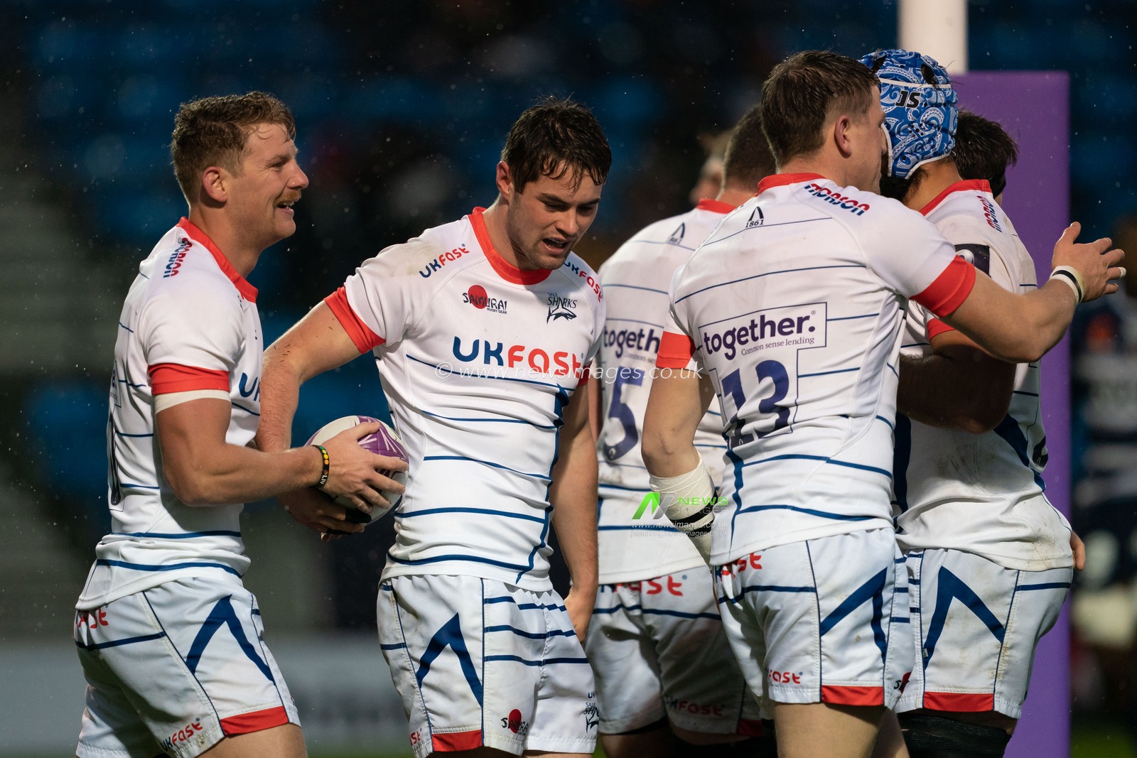 Sale Shark's Luke James celebrates scoring his sides first try

15th December 2018, AJ Bell Stadium , Sale, England; European Rugby Challenge Cup, Sale v Bordeaux-Belges ; 

Credit: Terry Donnelly / News Images