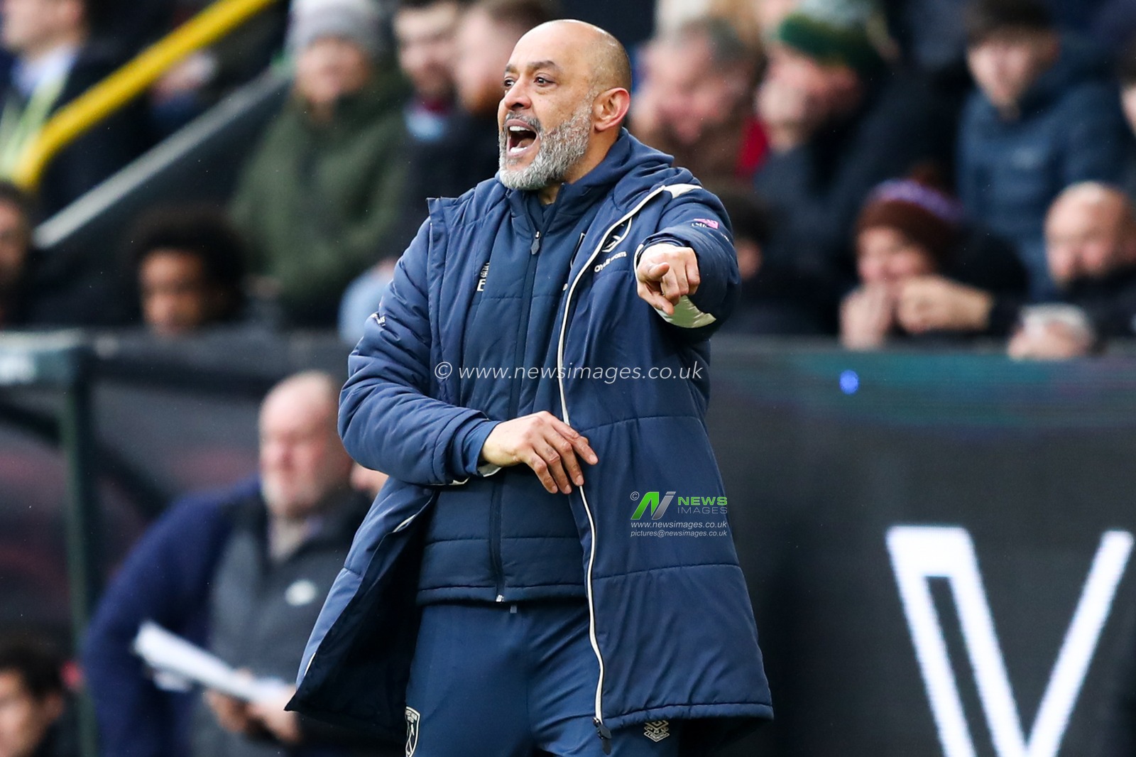 Nuno Espirito Santo manager of West Ham United during the Premier League match Burnley vs West Ham United at Turf Moor, Burnley, United Kingdom on 07 February 2026

(Photo by Jorge Horsted/News Images)