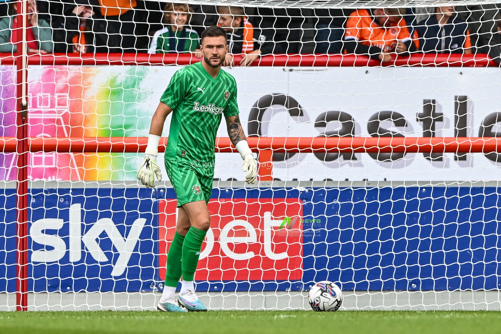 Richard O'Donnell #1 of Blackpool during the Pre-season friendly match Morecambe vs Blackpool at Mazuma Stadium, Morecambe, United Kingdom, 25th July 2023

(Photo by Craig Thomas/News Images)