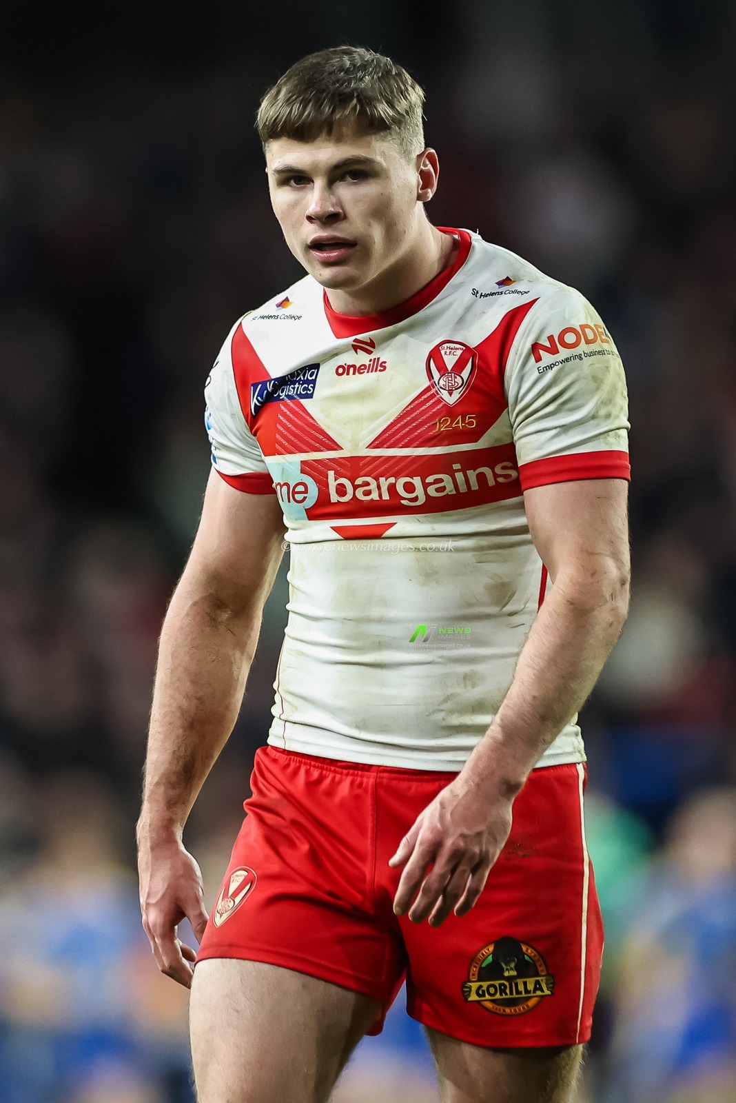Jack Welsby of St. Helens during the Betfred Super League Round 5 match Leeds Rhinos vs St Helens at Headingley Stadium, Leeds, United Kingdom, 15th March 2024

(Photo by Mark Cosgrove/News Images)