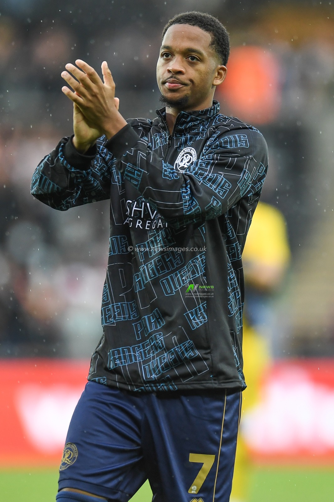 Chris Willock #7 of QPR Applauds the travelling supporters during the Sky Bet Championship match Swansea City vs Queens Park Rangers at Swansea.com Stadium, Swansea, United Kingdom, 3rd September 2022

(Photo by Mike Jones/News Images)