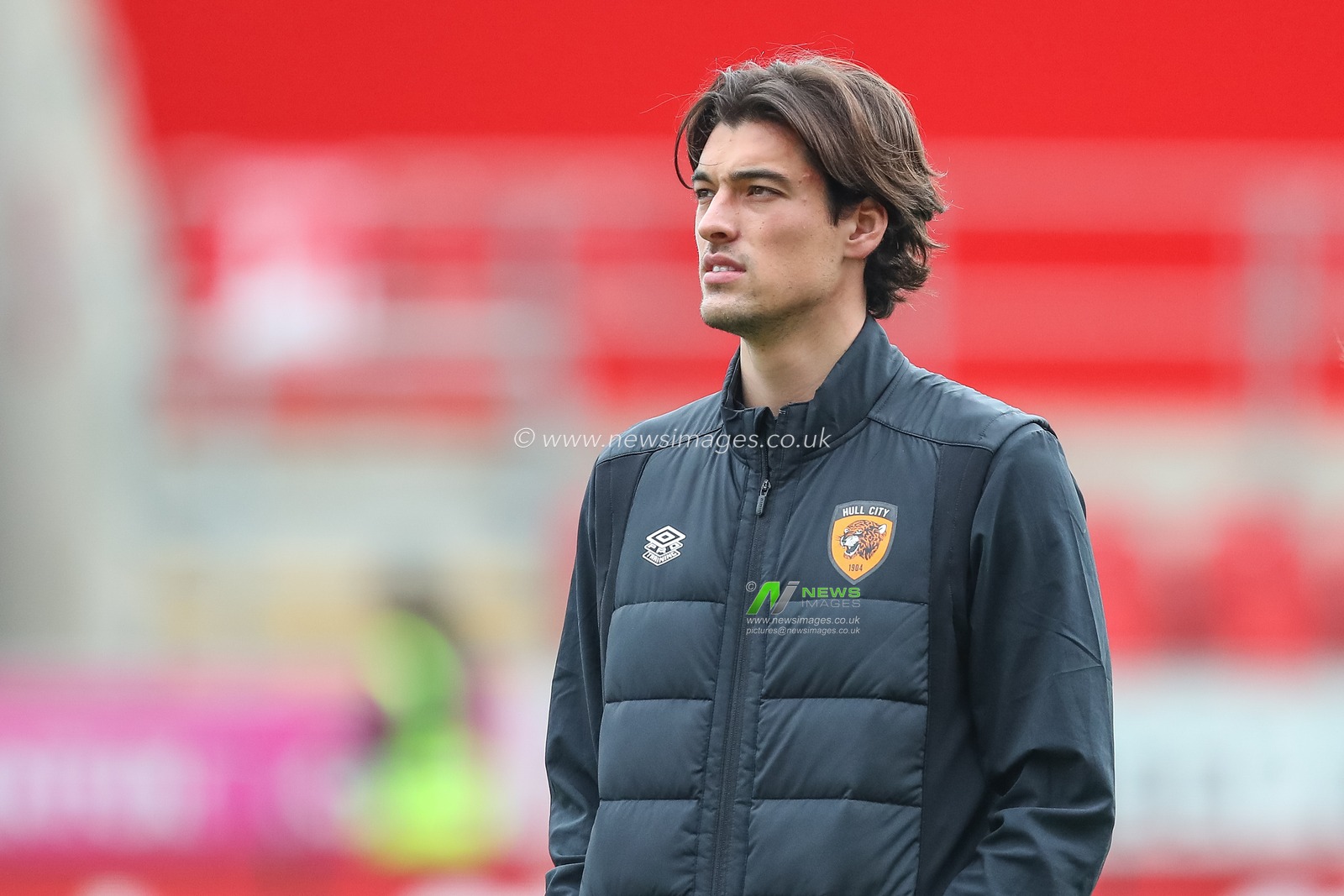 Jacob Greaves #4 of Hull City arrives ahead of the Sky Bet Championship match Rotherham United vs Hull City at New York Stadium, Rotherham, United Kingdom, 22nd October 2022

(Photo by Gareth Evans/News Images)
