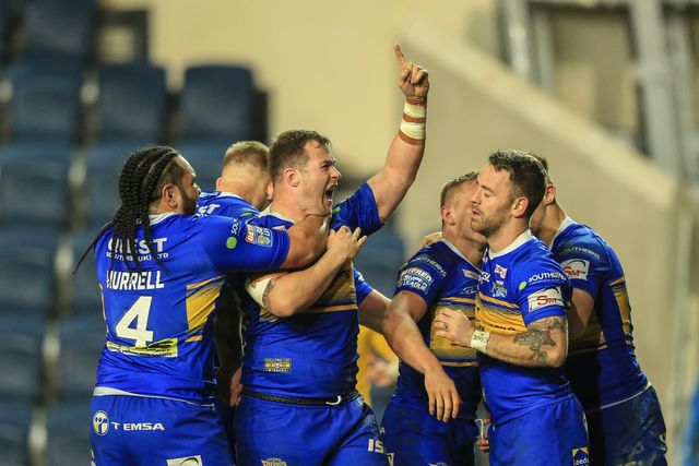 Betfred Super League round 8 Leeds Rhinos vs Castleford Tigers