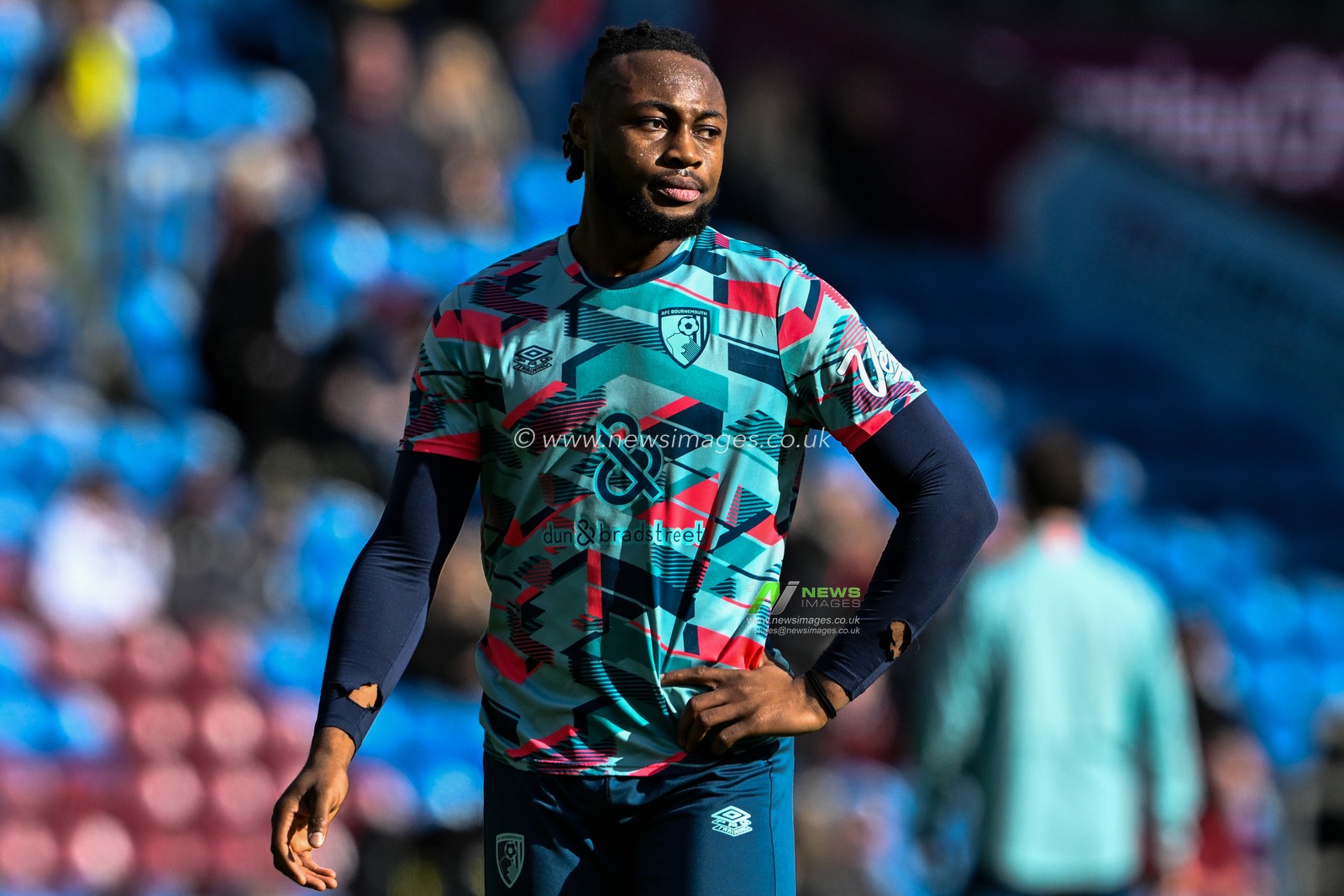 Antoine Semenyo of Bournemouth during the pre-game warm up ahead of the Premier League match Burnley vs Bournemouth at Turf Moor, Burnley, United Kingdom, 3rd March 2024

(Photo by Cody Froggatt/News Images)