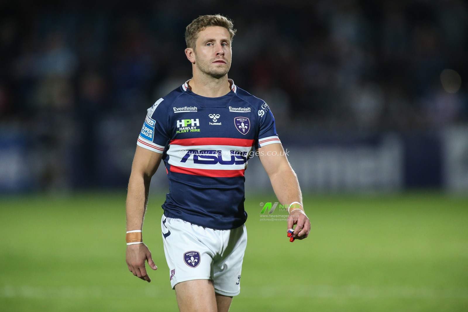 Kyle Wood (9) of Wakefield Trinity during the game