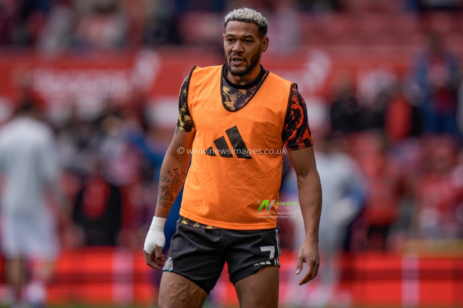 Joelinton of Newcastle United in the pregame warmup session  during the Premier League match Nottingham Forest vs Newcastle Untied at City Ground, Nottingham, United Kingdom on 10 May 2026

(Photo by Maynard Manyowa/News Images)