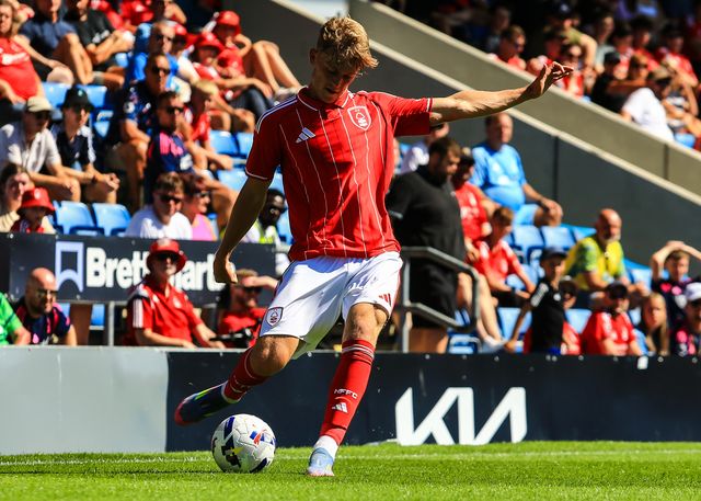 Adam Berry of Nottingham Forest crosses the ball during the Pre-season friendly match Chesterfield vs Nottingham Forest at SMH Group Stadiumact Stadium, Chesterfield, United Kingdom, 12th July 2025

(Photo by Richard Bierton/News Images)